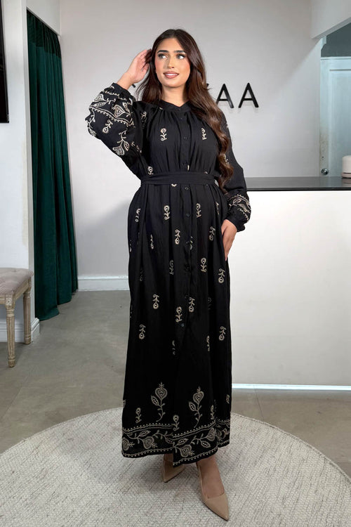 ANNA EMBROIDERY MAXI BLACK