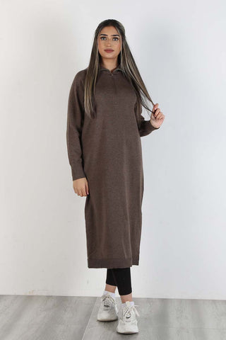 ROLL NECK TWO-PIECE SET BROWN