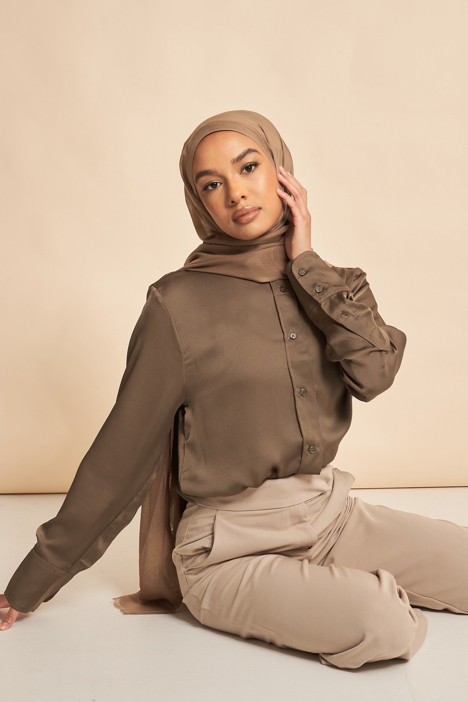 Taupe |  Premium Soft Touch Hijab no